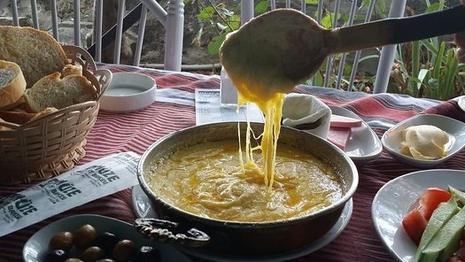 Trabzon Da En Iyi Kuymak Nerede Yenir