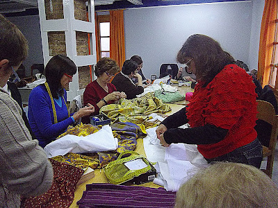 Clase de costura en  Cariñena 2011