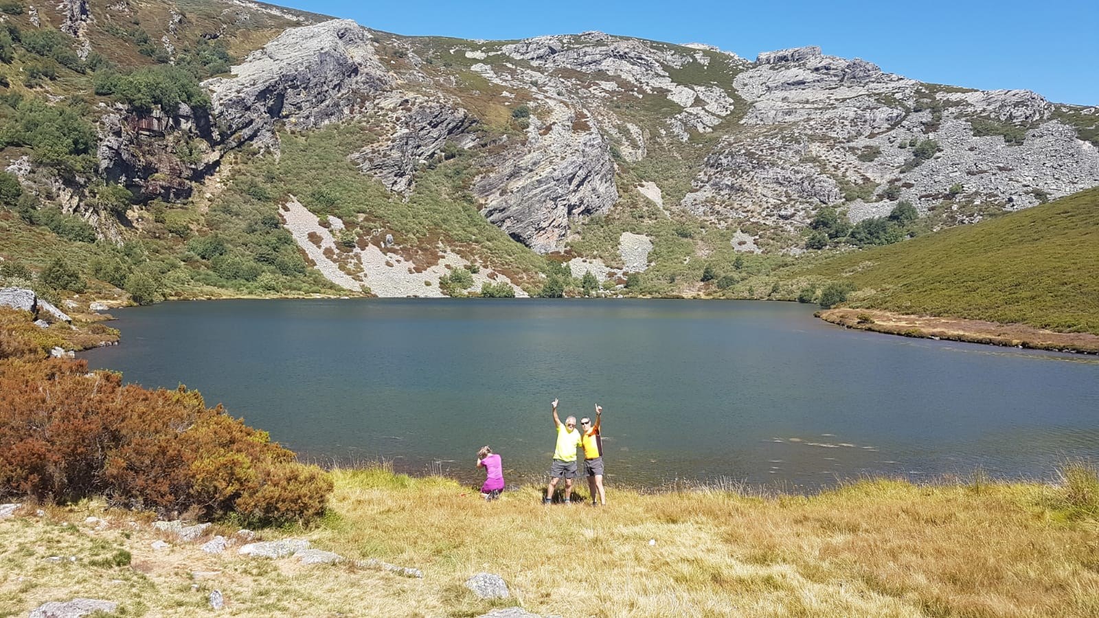 GRUPO DE MONTAÑA "NON STOP": Circular al Lago Truchillas, Alto de Peña