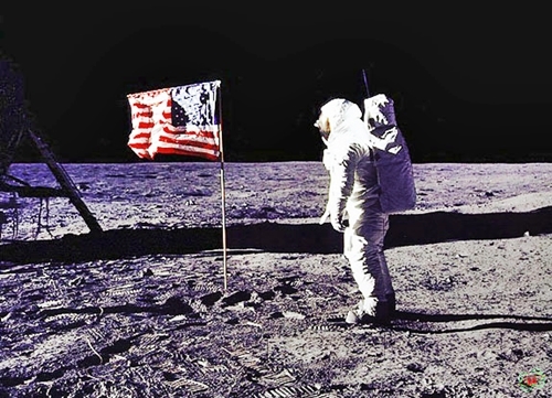 Amerika Syarikat Tipu Dunia Mendarat Di Bulan? | .: Naslive Pages :.