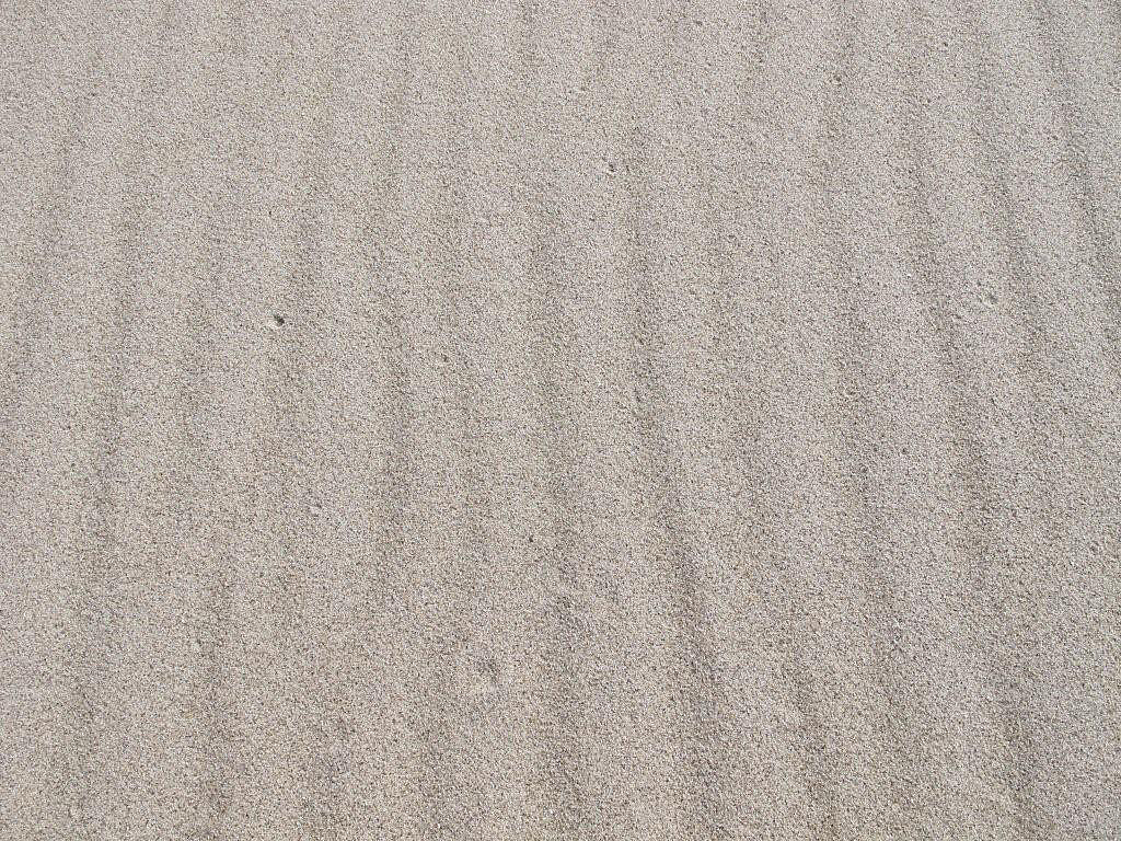 bez adresu: kwietnia 2012