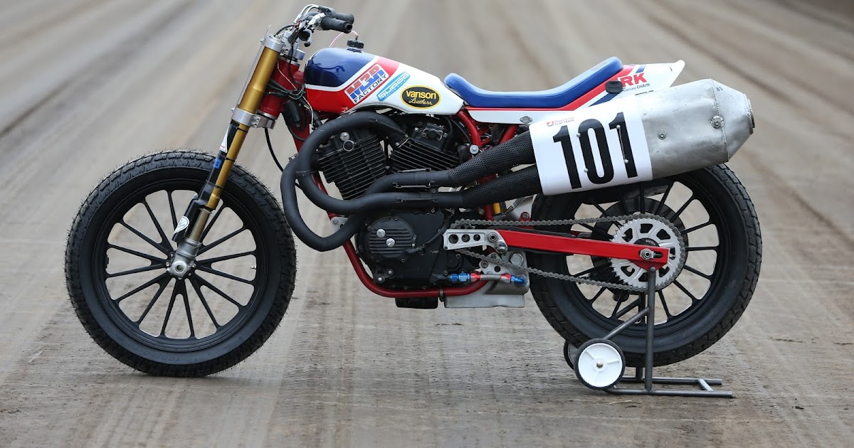 Honda RS750 - RocketGarage - Cafe Racer Magazine