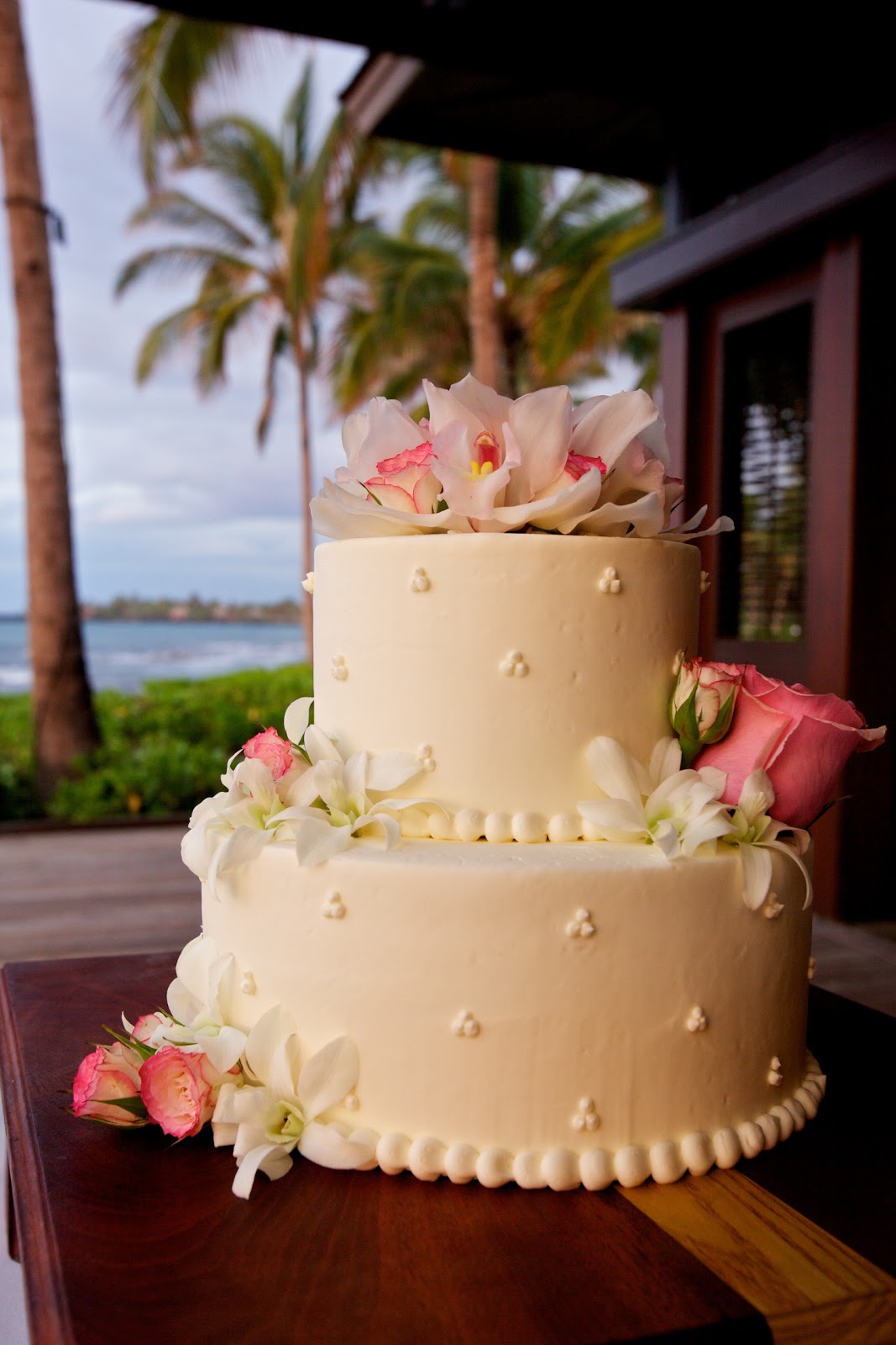 Big Island Weddings by Vintage&Lace Cakes in Paradise