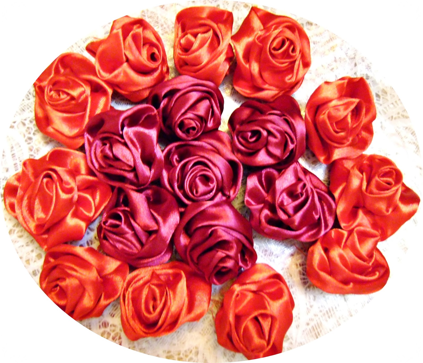Воздушные розочки. Уникальные розы. Штампованные розы. Класс розы. Букет роз из шелка заготовки.