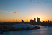 London sunset, seen from the Emirates Airline cable car (london sunset)