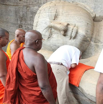 49204997_2123808657641601_60581821656470