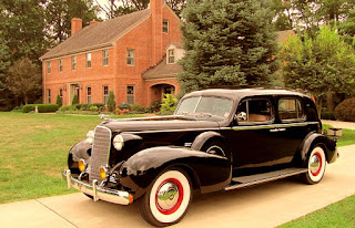 1937 Cadillac Fleetwood Brougham 60 Luxury Sedan 1937 Cadillac Fleetwood Brougham Front Left