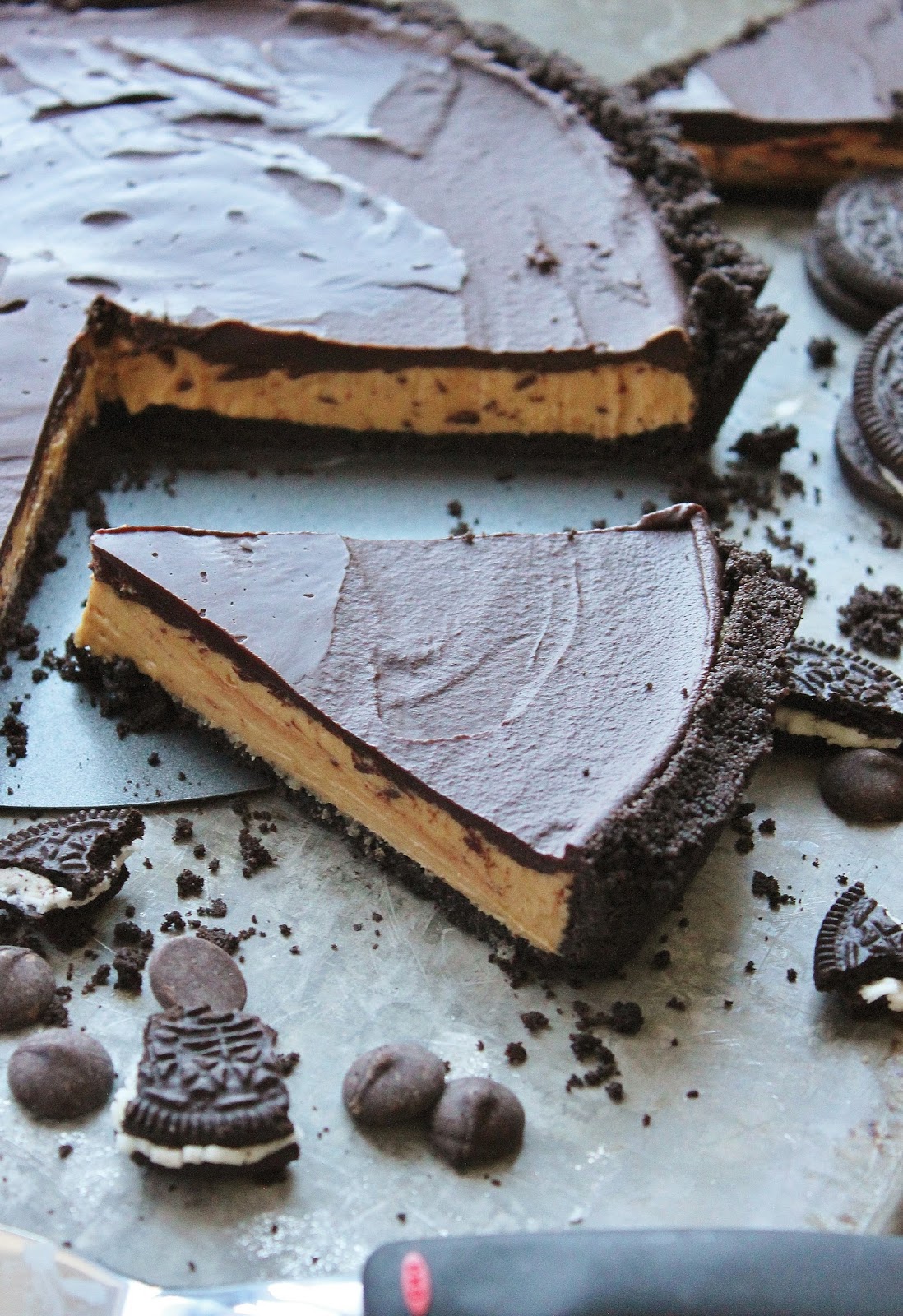 Dark Chocolate Peanut Butter Pie