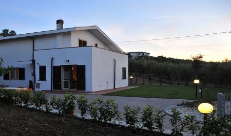 CASA VACANZE L'ORSO E IL MIELE CHIETI - tel.: 3337956402