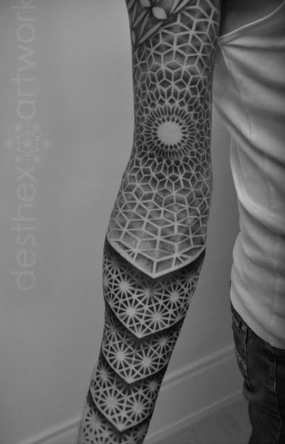 Tatuagens geométricas para as meninas Tatuagens geométricas para as meninas