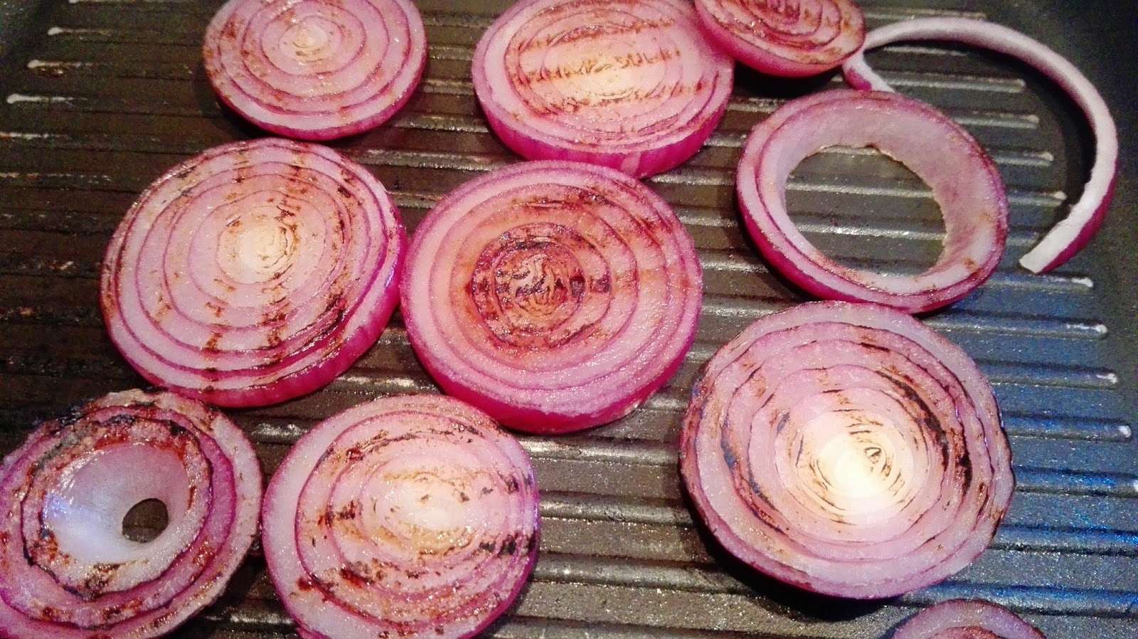 Rucolasalat mit gebratener Paprika und Feta - Soni - Cooking with love