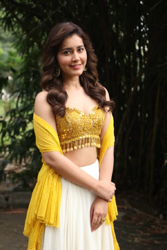 Raashi Khanna at Adanga Maru Pre-Release Event