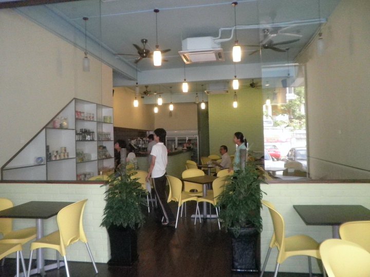 Love Earth Cafe Desa Aman Puri, Kuala Lumpur