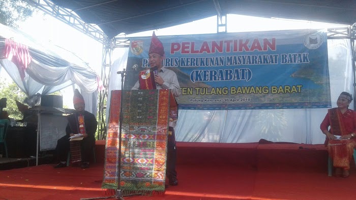 Pelantikan Kepeguruan Kerukunan Masyarakat Batak (KERABAT) di Balai Desa Pulung Kencana
