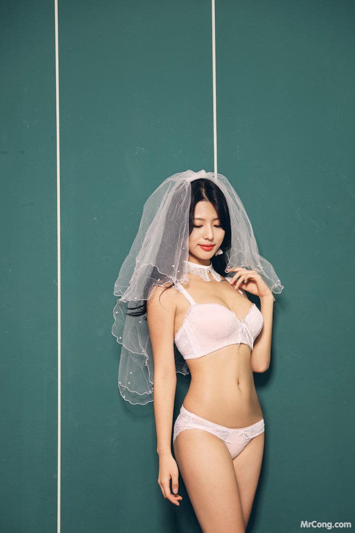 Beautiful Jung Yuna in underwear and bikini pictures in September 2017 (286 photos)