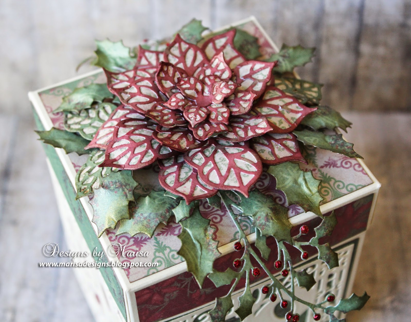 Designs by Marisa: Christmas Gift Box