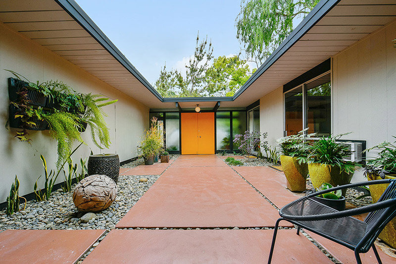 Mid2Mod Eichler for sale in Walnut Creek, CA