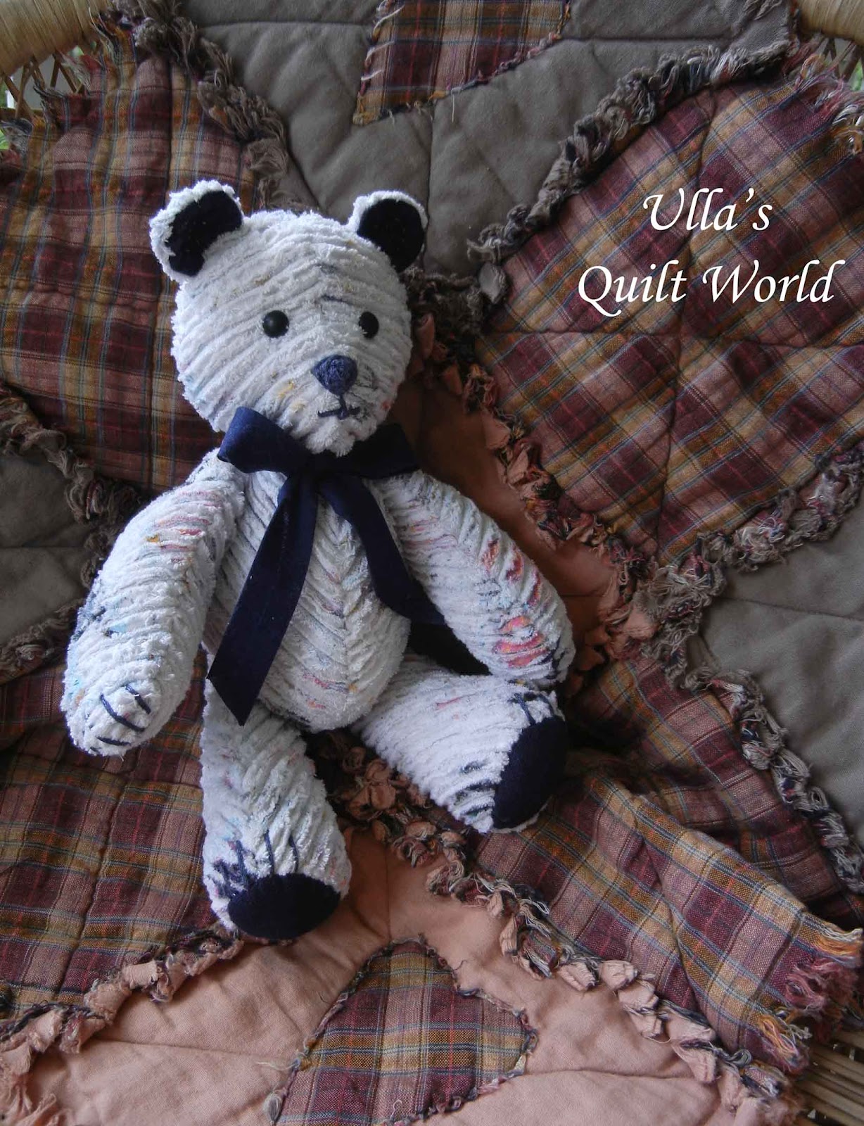 Ulla's Quilt World Teddy Bear quilt and PATTERN