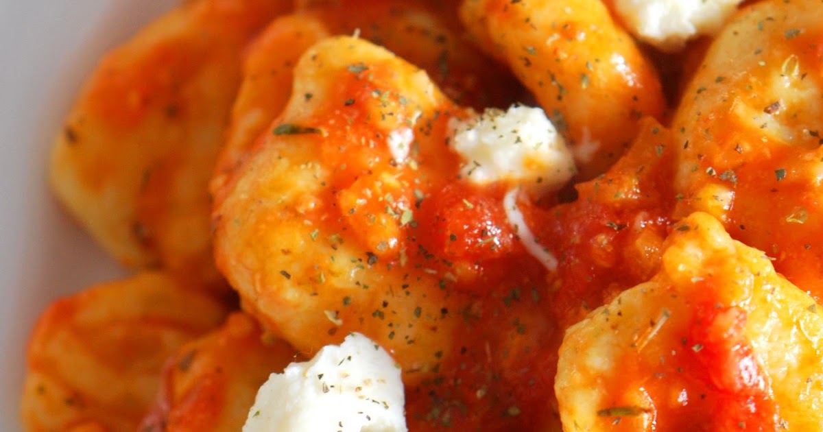 Probieren und Studieren : Gnocchi mit Tomatensauce &amp; Mozzarella ...