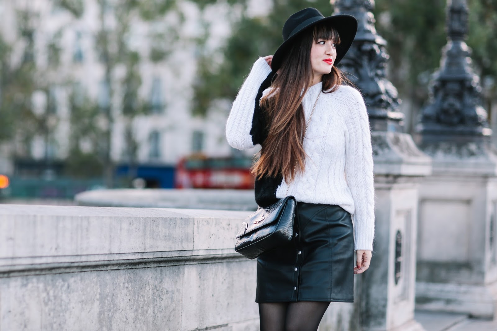 chic Parisian style, street style, look, mode, blogger, fashion, cool, meetmeinparee