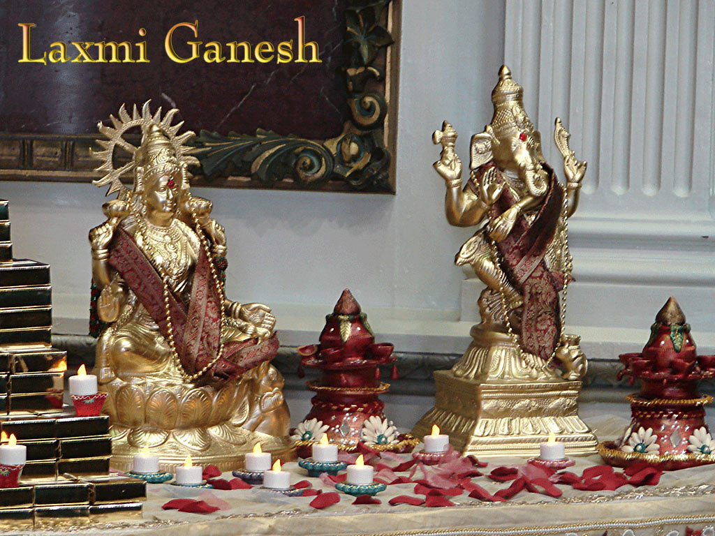 http://2.bp.blogspot.com/-6247e_vkTaM/TVz4IzbX-vI/AAAAAAAAAKE/GUYpr-Psfn8/s1600/Hindu+Religious+Sacred+Lord+Wallpapers+-+Lakshmi-Ganesh-Pictures.jpg