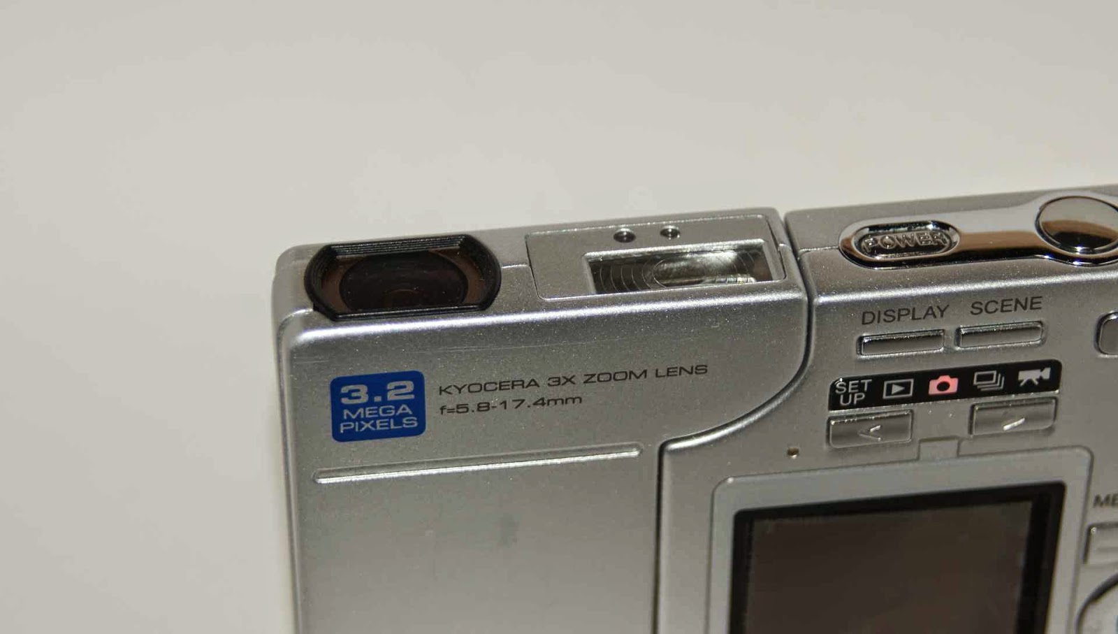 書き溜め space: KYOCERA Finecam SL-300R Stream Shot