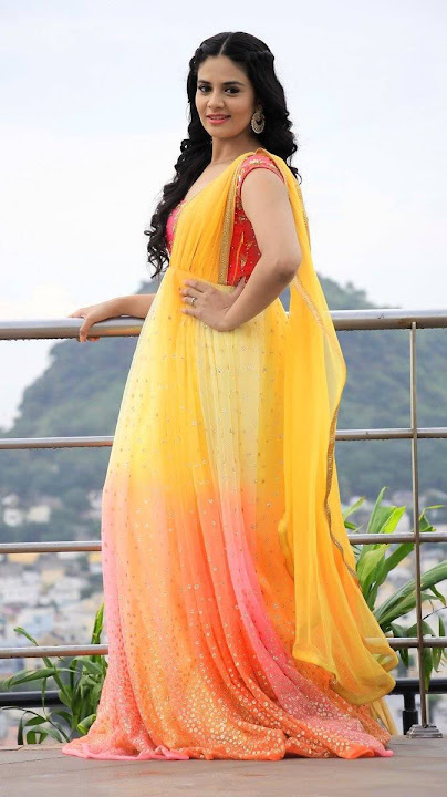 Srimukhi in half saree
