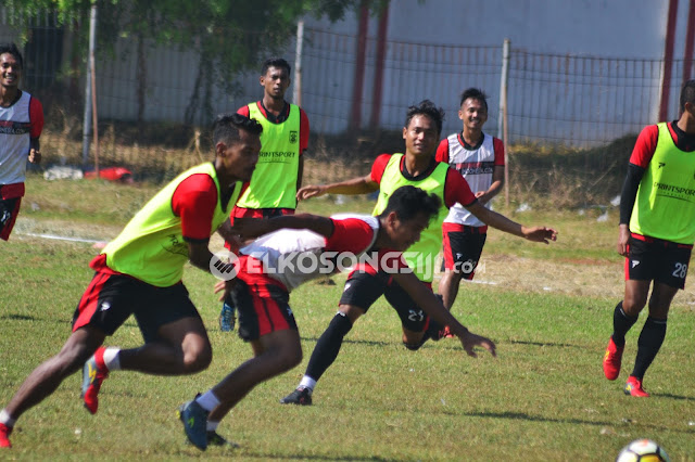 Tiga Poin Harga Mati! Tiga Poin Harga Mati!