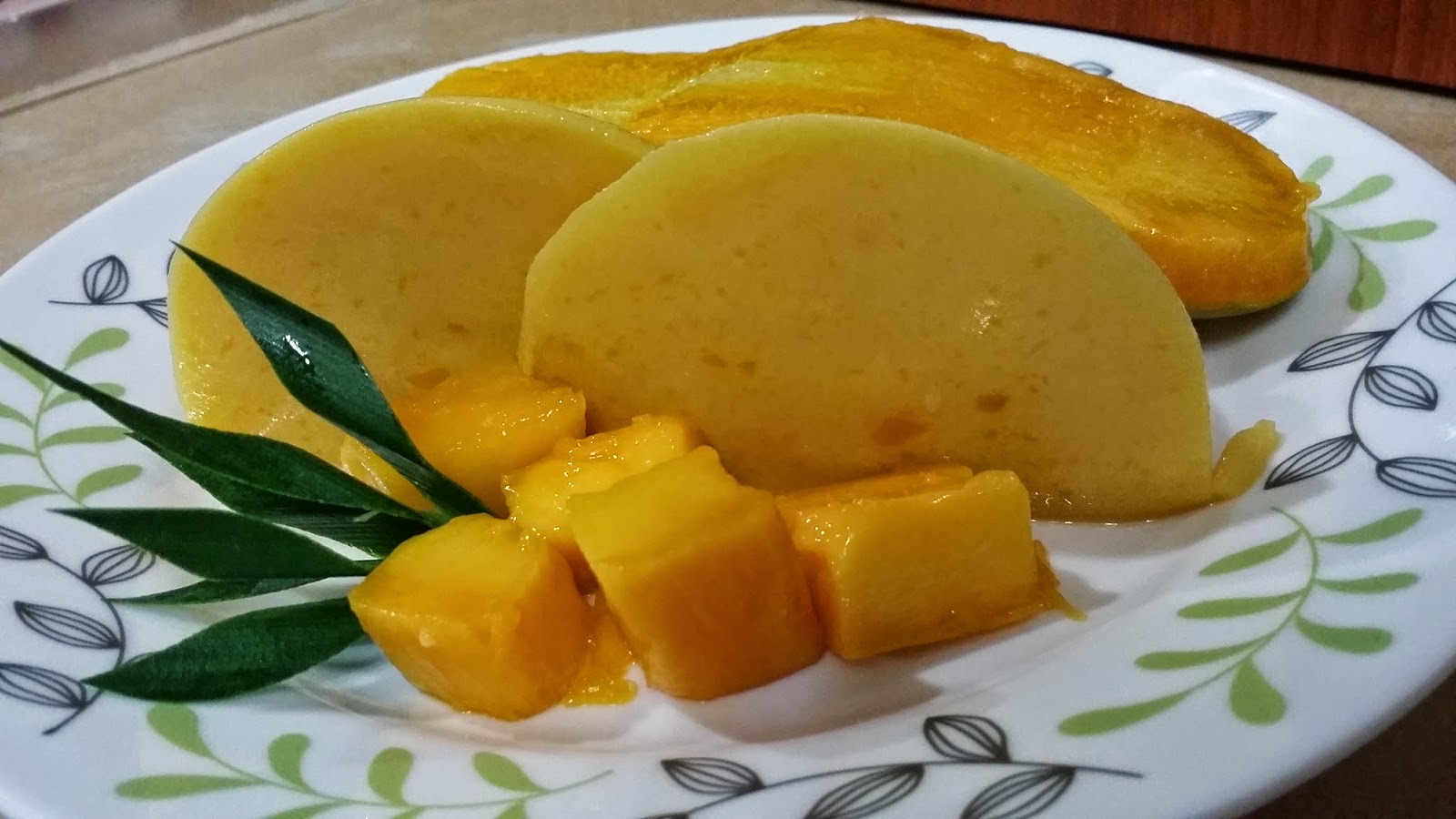 ZULFAZA LOVES COOKING: Fresh mango pudding/puding mangga segar