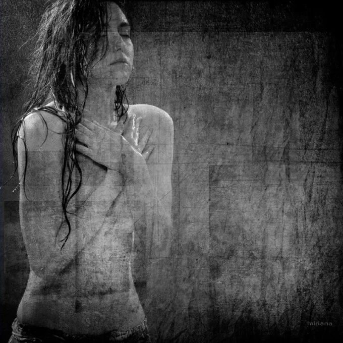 Miriana Mitrovich | Bulgarian-born Canadian Abstract photographer Miriana Mitrovich | Bulgarian-born Canadian Abstract photographer