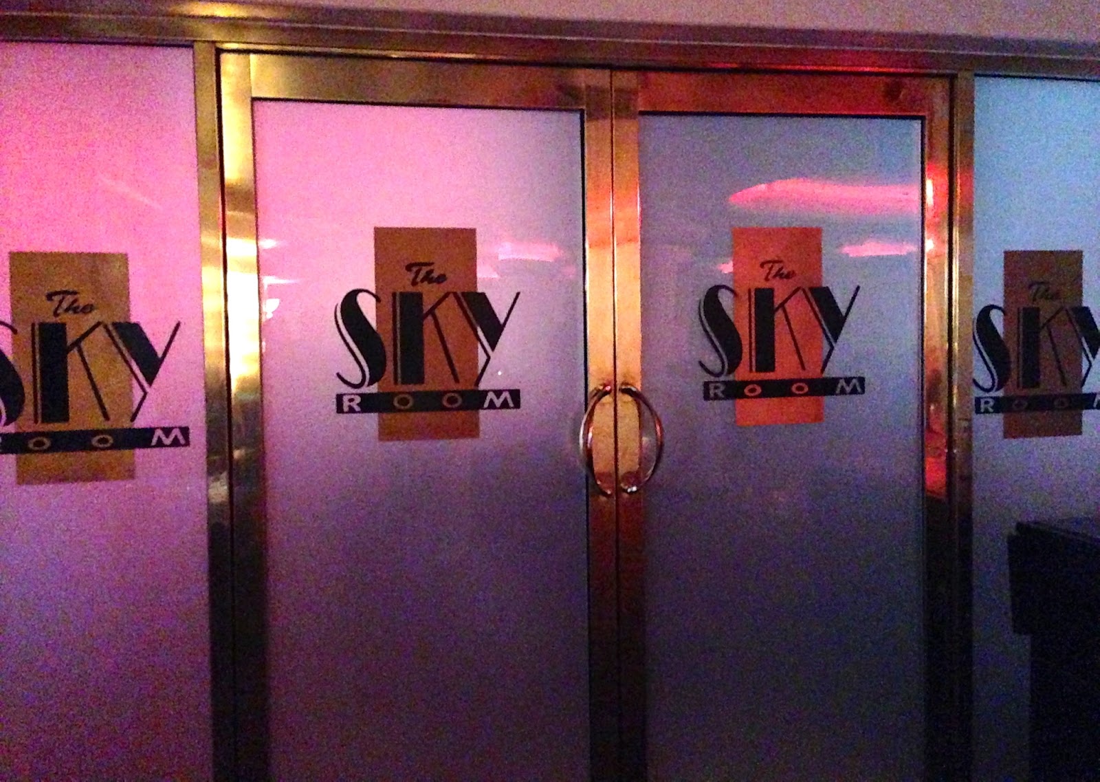 GREAT EATS HAWAII THE SKY ROOM LONG BEACH, CALIFORNIA