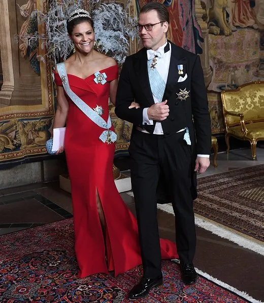 Princess Sofia is wearing a gown by Swedish designer Valerie Aflalo. Crown Princess Victoria wore a red gown