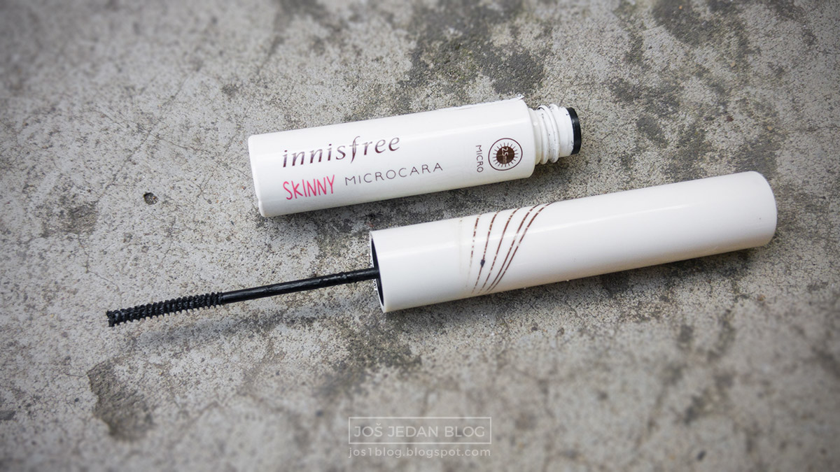 INNISFREE Skinny Microcara maskara Review Još Jedan Blog