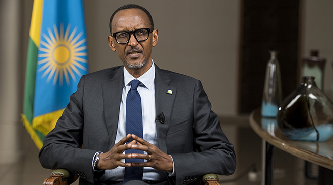 Paul Kagame Amuondoa Kazini Waziri wa Ulinzi Rwanda