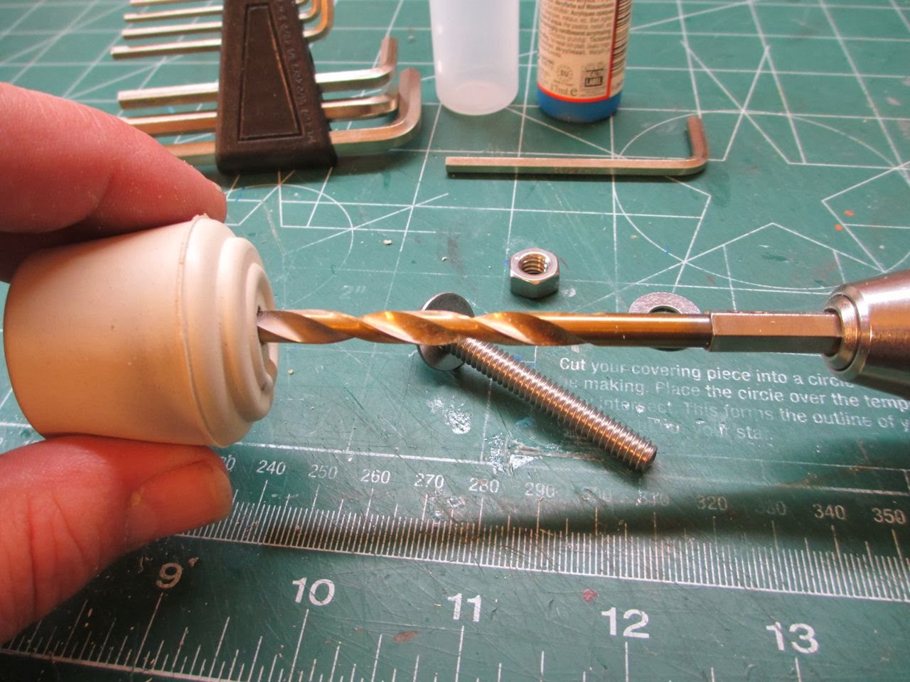 Bill's Raving Rant Tools The 2 Paint roller/mixer for Valejo pots