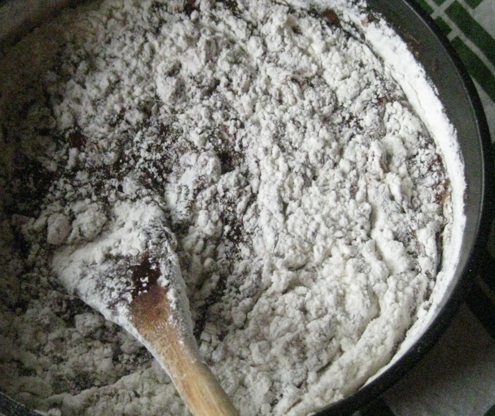 Frugal, Fast, and Fun Cake in a Saucepan