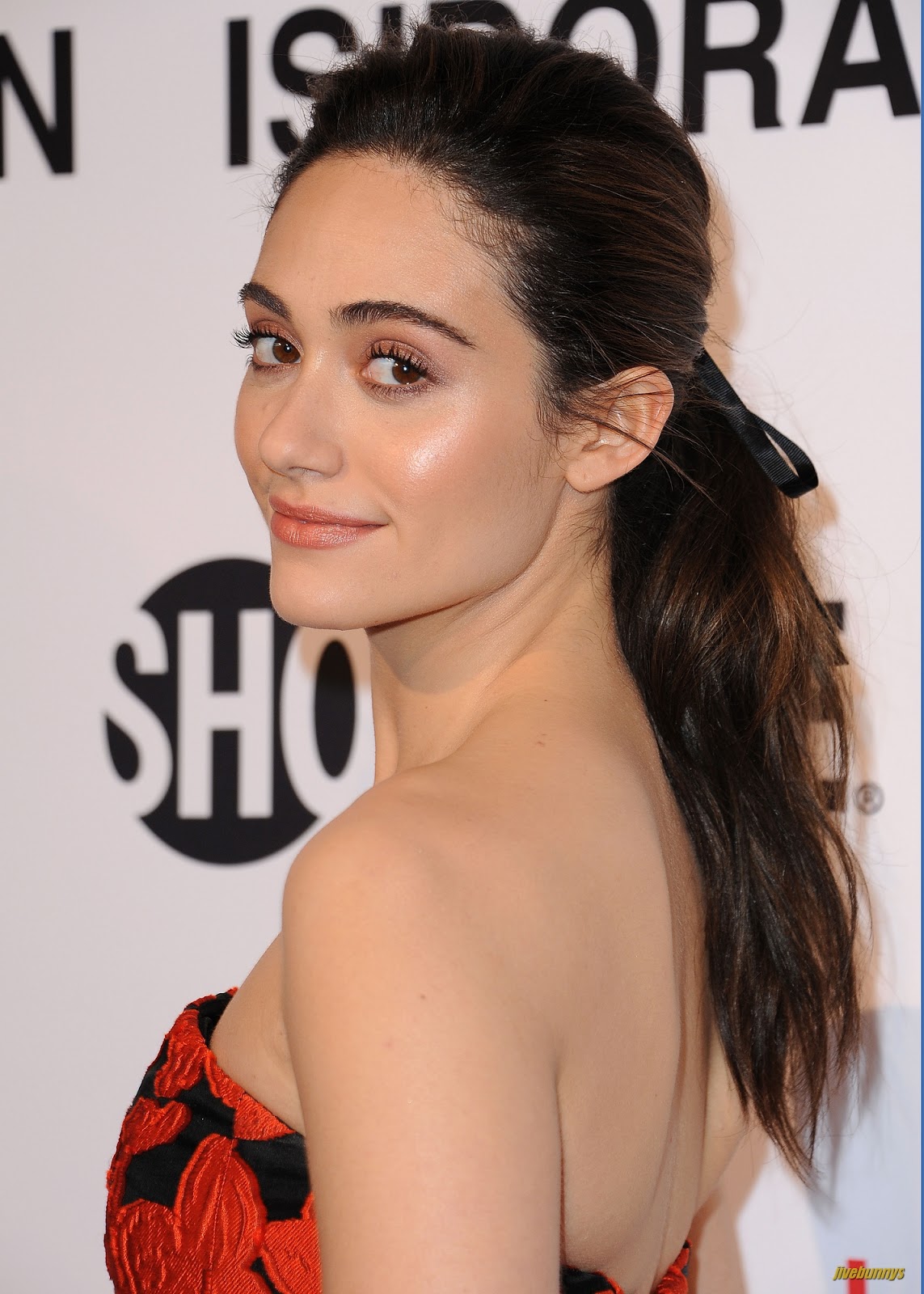 Emmy Rossum Cute Actress Photos Gallery 11.