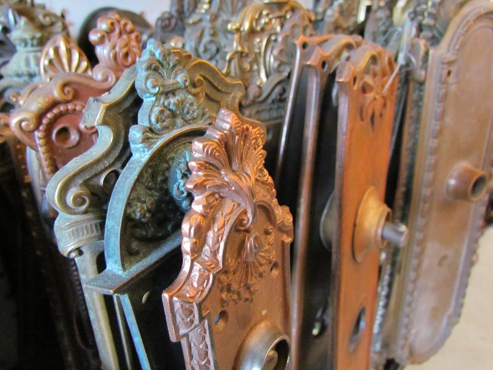eclectic chic. liz's antique hardware.