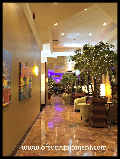 The Crowne Royal Houston River Oaks lobby is very pretty.