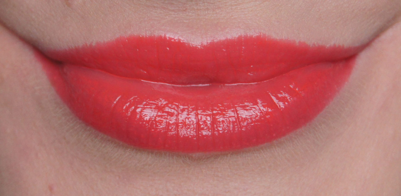 Bourjois Color Boost Glossy Finish Lipsticks Review + Swatches AliceGraceBeauty / UK Beauty Blog