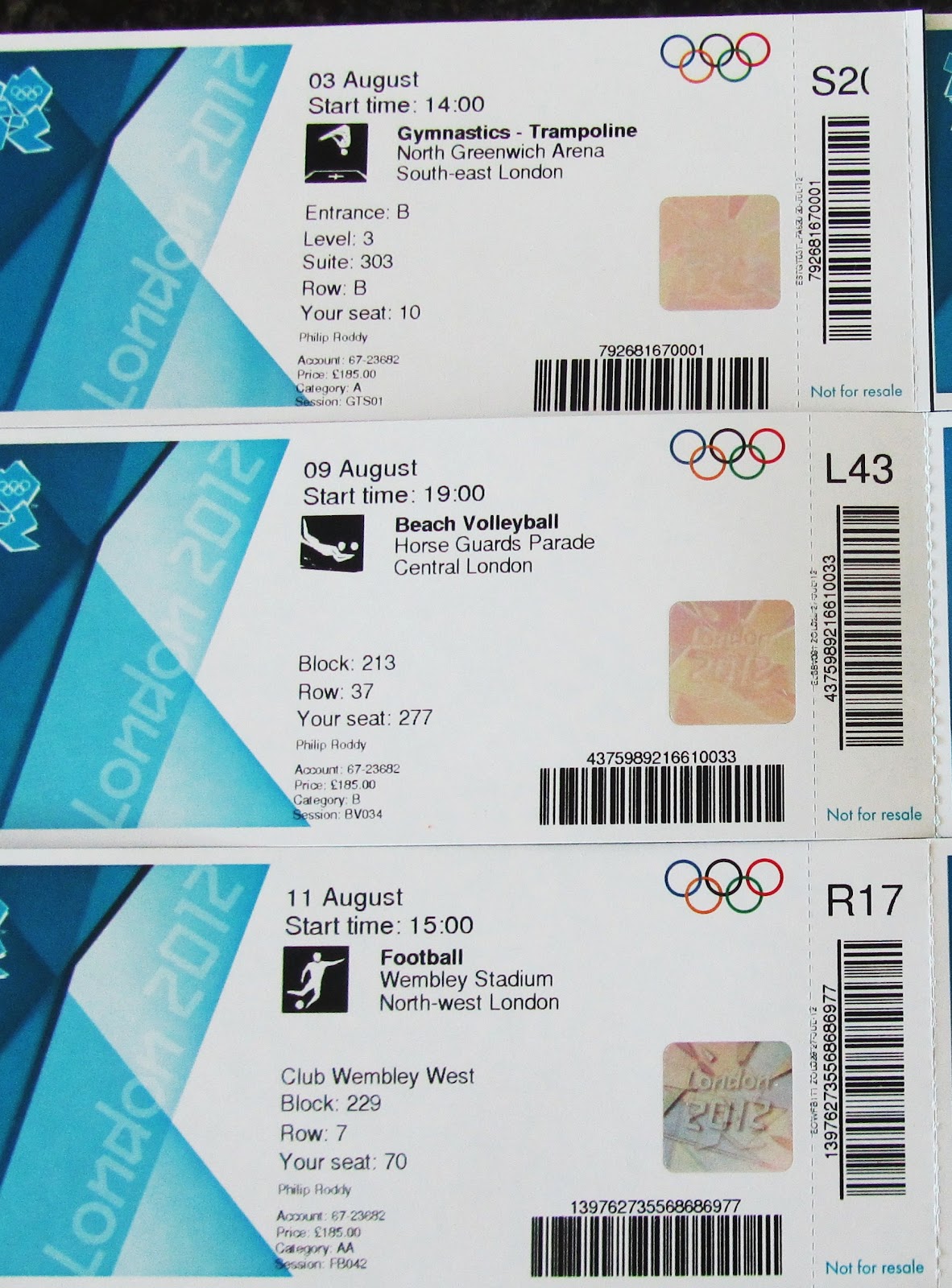 Wimbledon tickets English walls