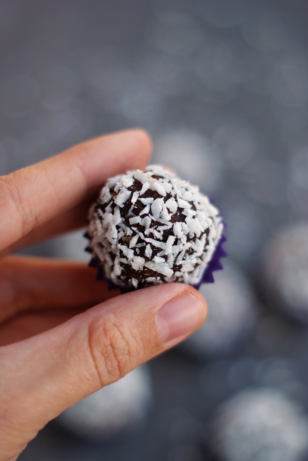 Totally Veg!: Schoko-Kokos-Pralinen - gesunde Naschereien