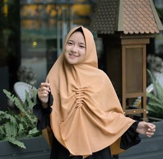 Kumpulan Foto Nissa Sabyan Penyanyi Gambus Arab Cantik Info