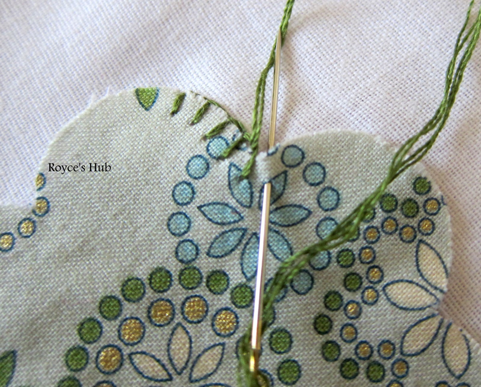 Royce's Hub Hand Applique Using Blanket Stitch A Tutorial