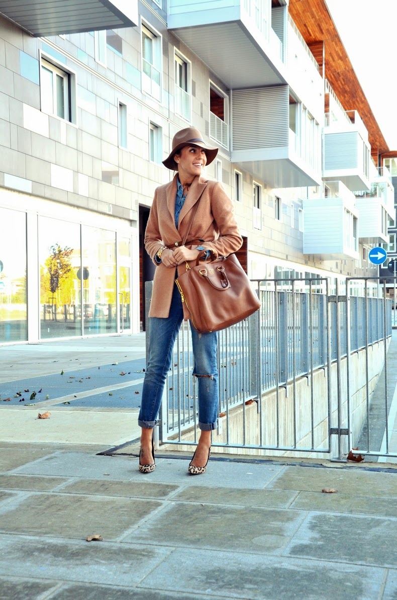 Camel coat | Welcome to my world