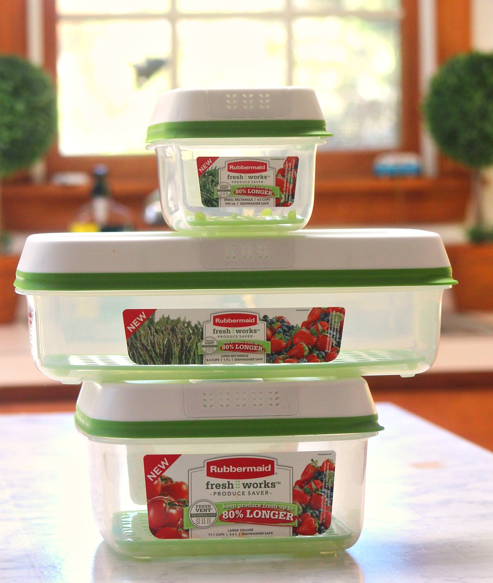 Rubbermaid FreshWorks Containers Keep Produce Fresh Longer - The  Neighborhood Moms