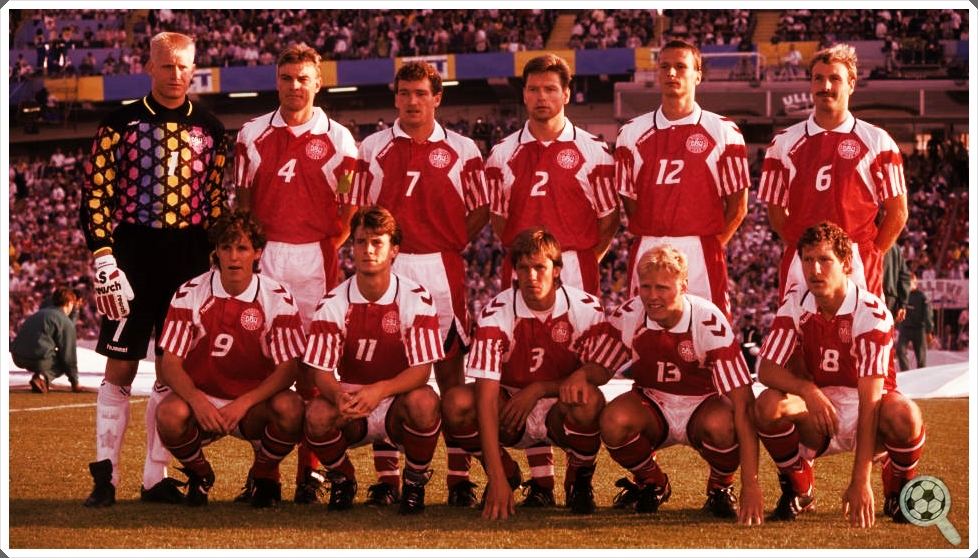 Resultado de imagem para seleção dinamarquesa de futebol