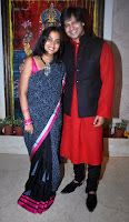 Vivek Oberoi With His Wife Priyanka on Diwali Celebration