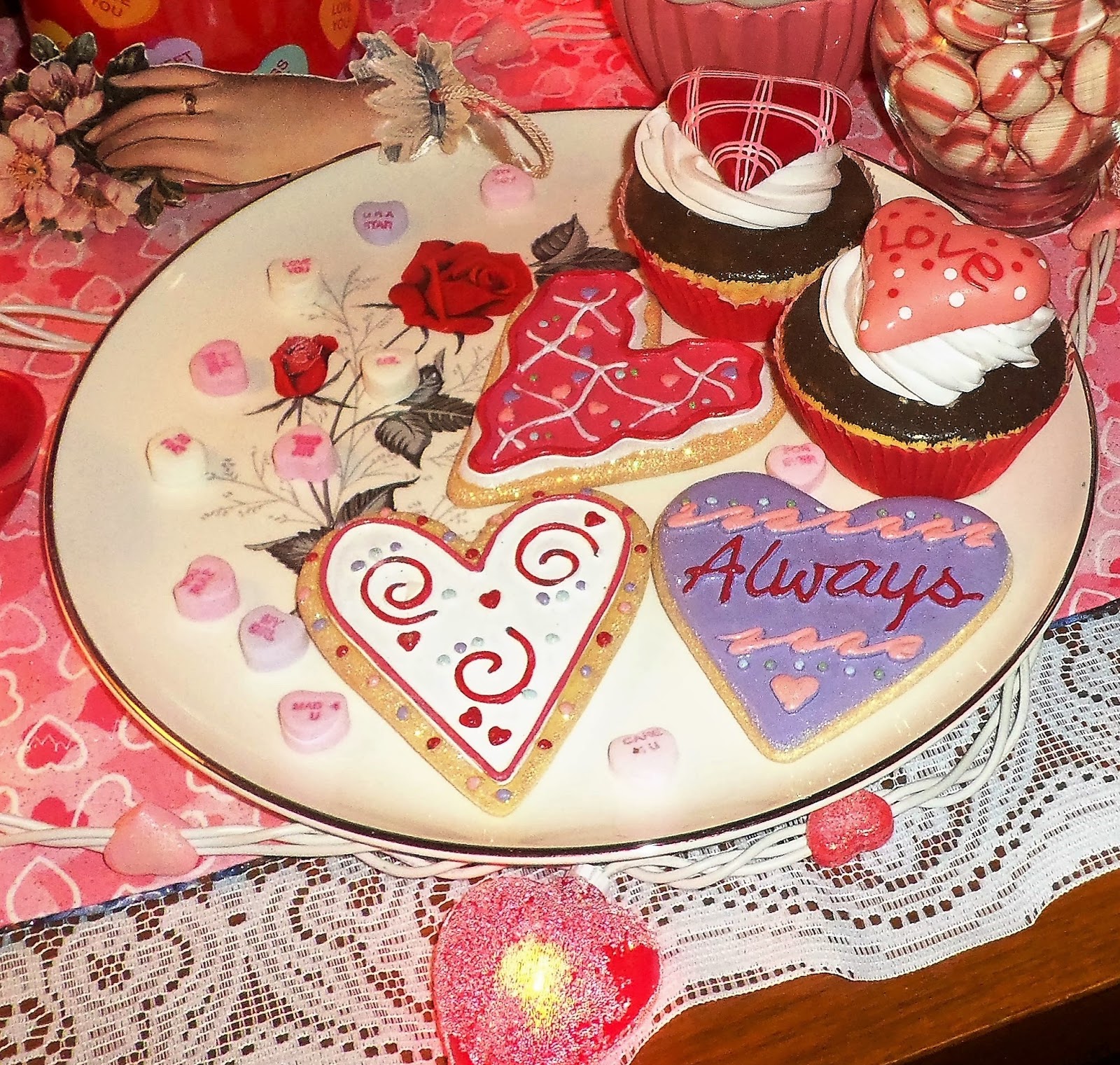 DEBBIE-DABBLE BLOG: Dining Room Valentine Buffet, 2017