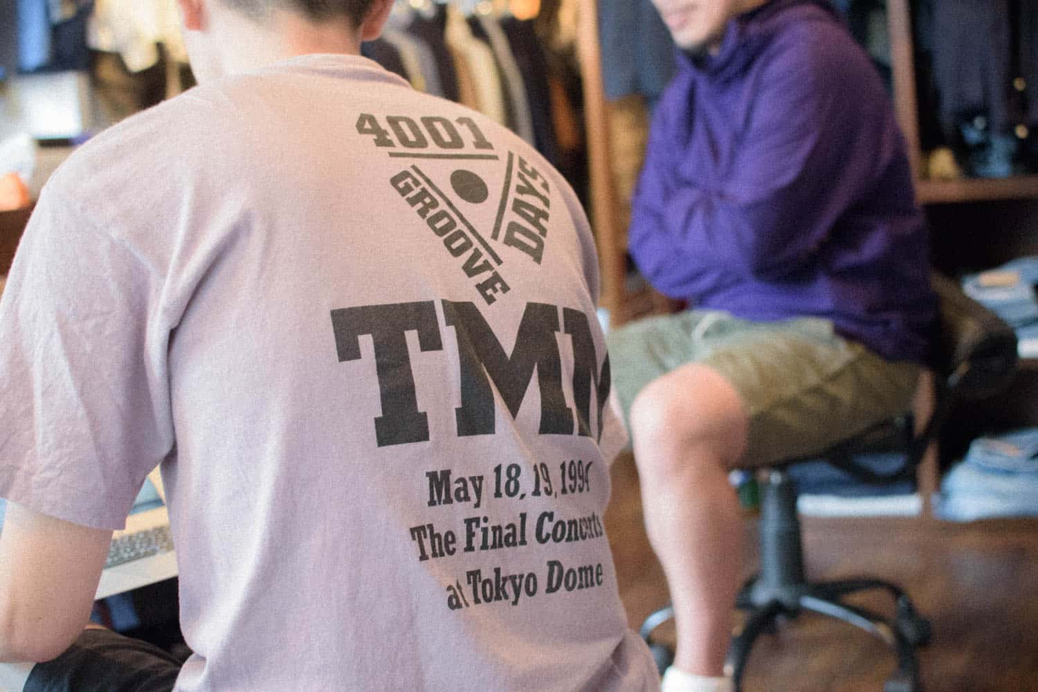 なぜ僕はB'zのTシャツを着るのか。〜90年代J-POP Tシャツ人気の背景を